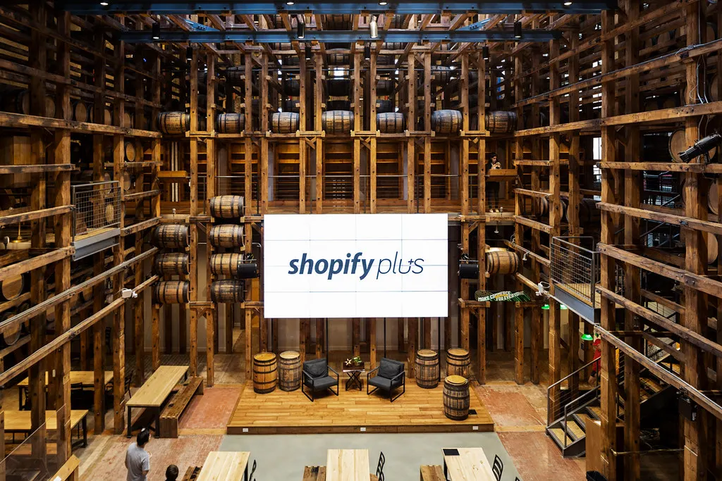 Shopify 30 days free trial