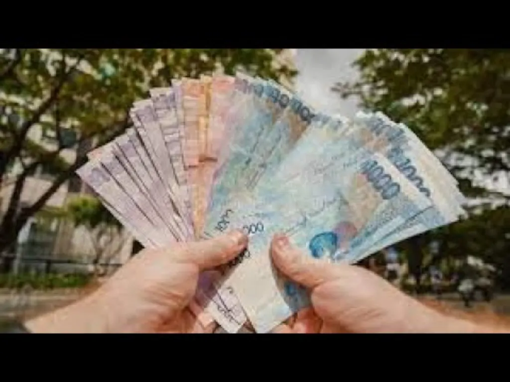 How Much Money Do I give Ruth A Month In the Philippines #shorts #youtuber